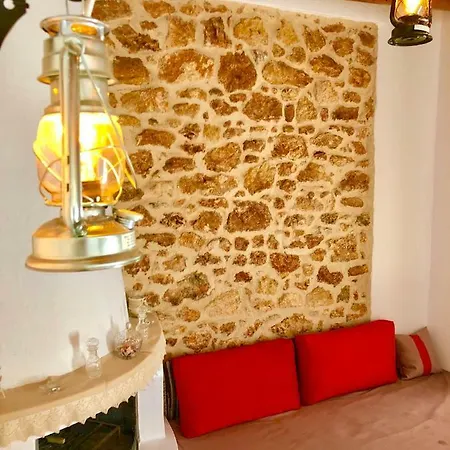 Bekos Traditional House * أرخانجلوس