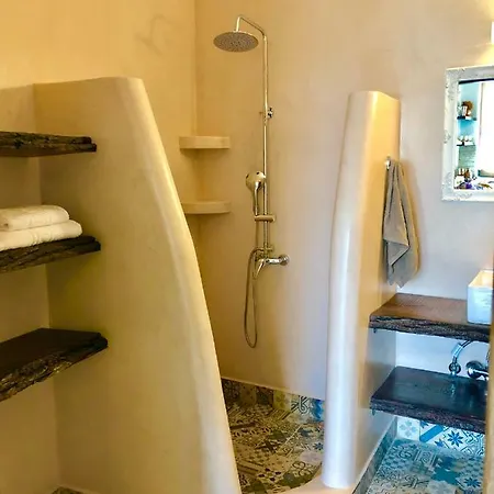 Bekos Traditional House *