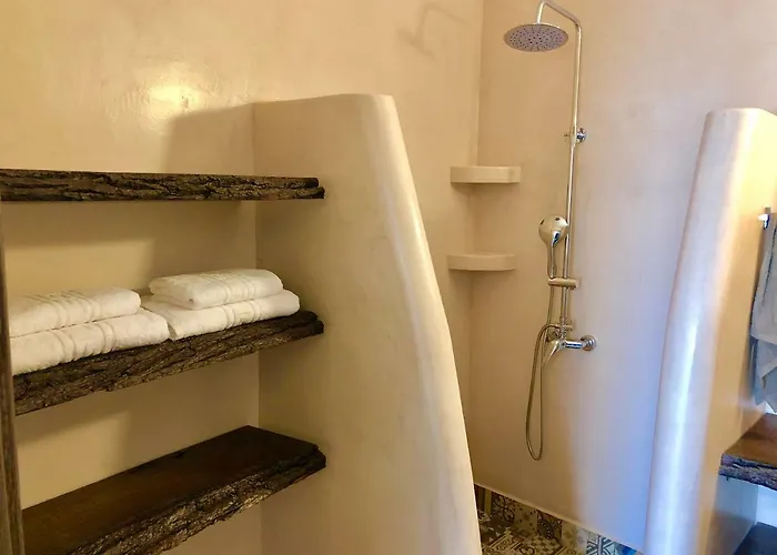 Bekos Traditional House *