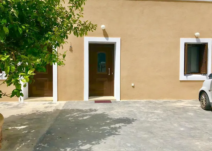 Bekos Traditional House * Archangelos (Rhodes)