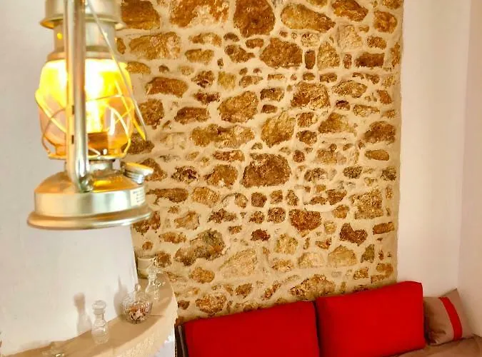 Bekos Traditional House * Archangelos (Rhodes)