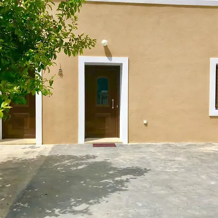 Bekos Traditional House * Archangelos (Rhodes)