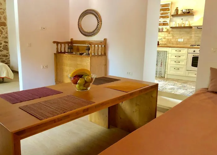 Bekos Traditional House Apartament Archangelos (Rhodes)