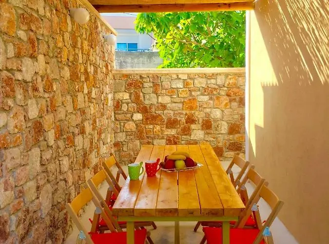 Bekos Traditional House Apartament Archangelos (Rhodes)